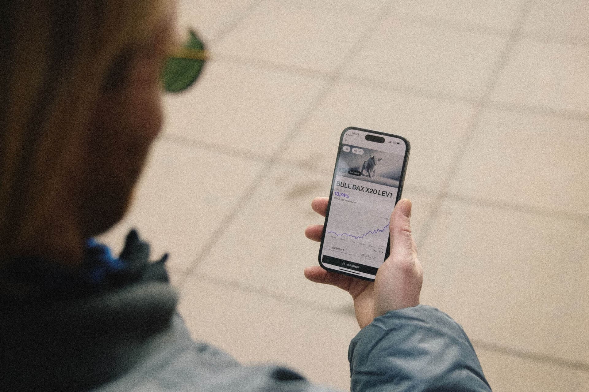 Mobilskärm visar Levler